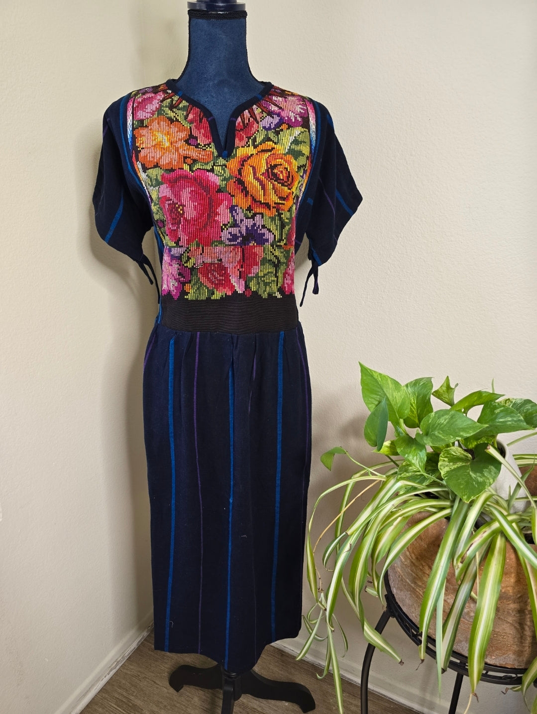 Maxi Dress- Small Maxi Dress- Small