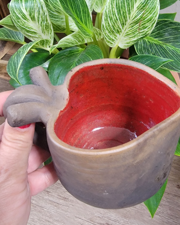 Red Corazon Mug