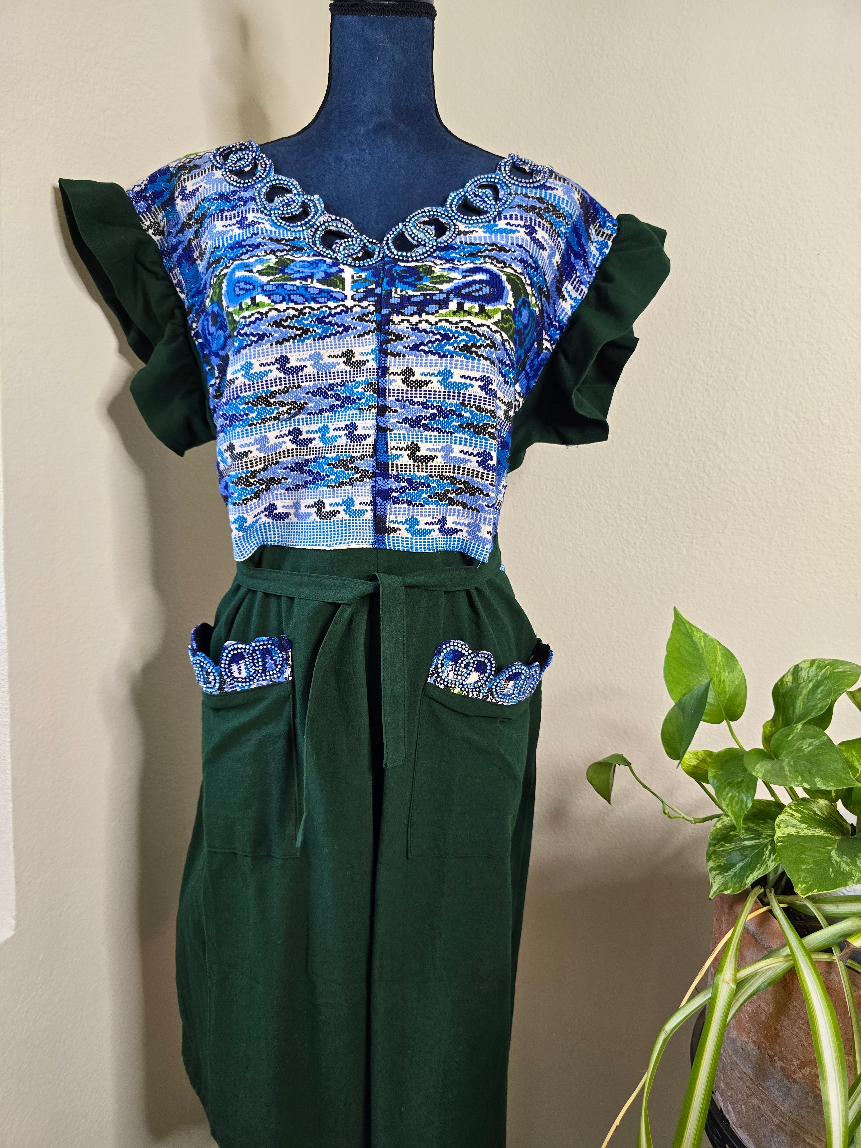 L to XL Green and Blue Huipil Dress – Saviaguate