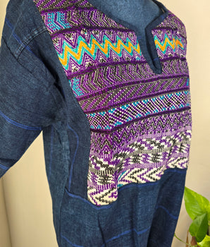 XL Unisex Shirt – Purple Geometric
