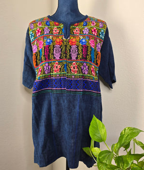 XL Unisex Floral Huipil Embroidery Shirt