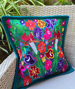 El Quetzal Pillowcase