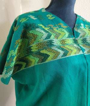 VINTAGE Green Top